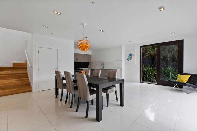 Photo of property in 231c Huia Road, Titirangi, Auckland, 0604