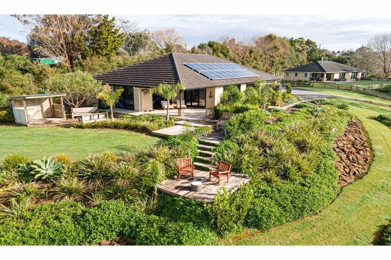 Photo of property in 4 Lensvelt Lane, Kerikeri, 0230