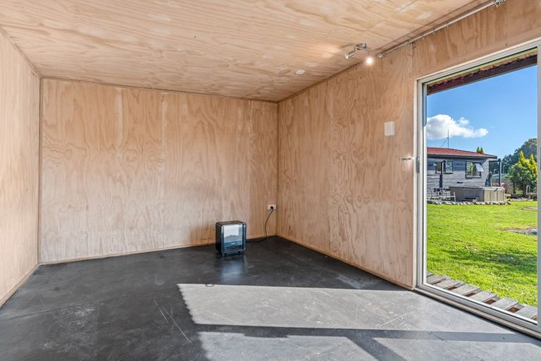 Photo of property in 88 Buller Road, Levin, 5510