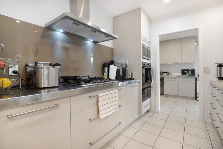 Photo of property in 38 Helvetia Road, Pukekohe, 2120
