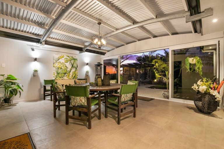 Photo of property in 129 Ostrich Farm Road, Pukekohe, 2676