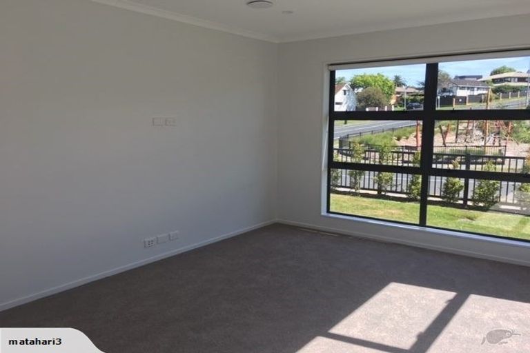 Photo of property in 51 Eugenia Rise, Totara Heights, Auckland, 2105