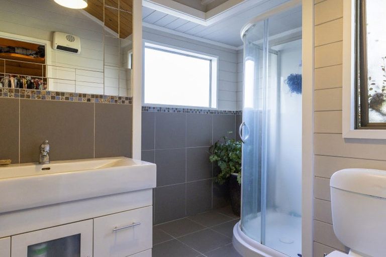 Photo of property in 1082 Mapara Road, Kinloch, Taupo, 3385