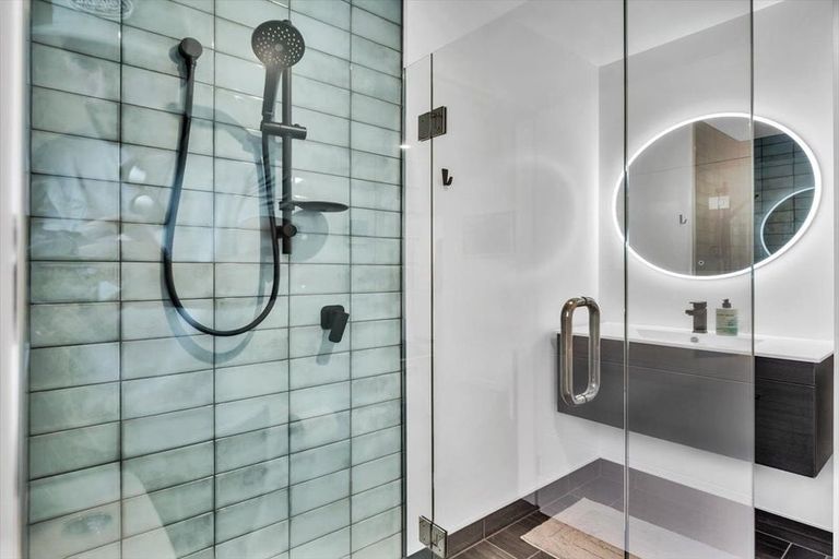 Photo of property in 215 Aubrey Road, Wanaka, 9305