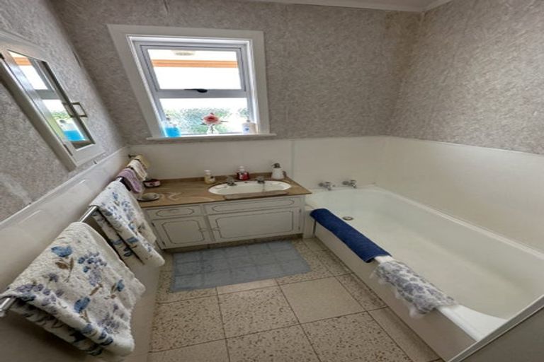 Photo of property in 14 Duke Street, Tokoroa, 3420