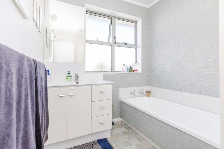 Photo of property in 2/66 Taylor Avenue, Te Awamutu, 3800