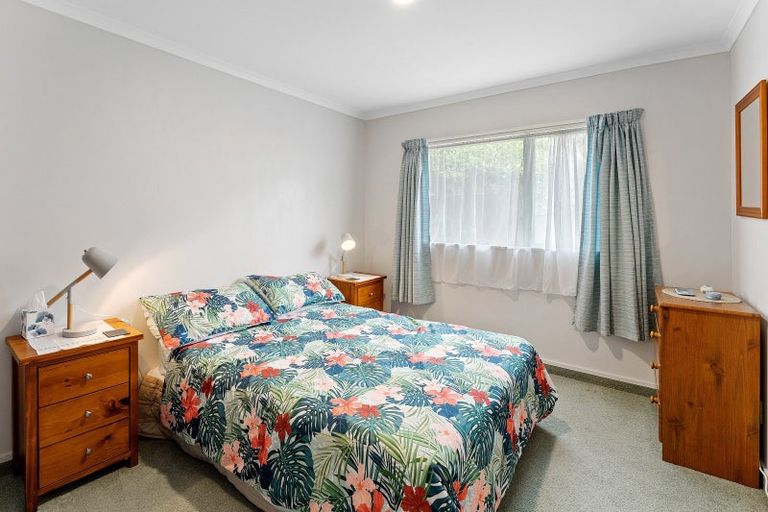 Photo of property in 7 Caughley Place, Otaki Beach, Otaki, 5512