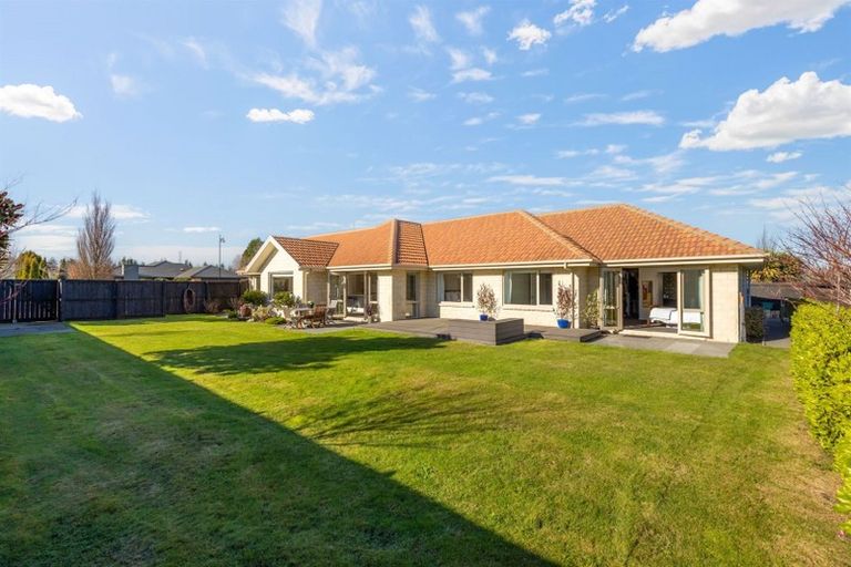 Photo of property in 14 Stationmasters Way, Prebbleton, 7604