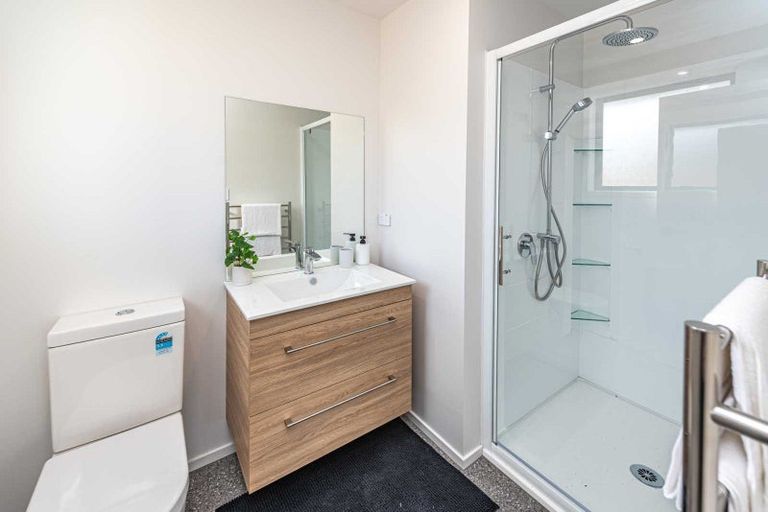 Photo of property in 30 Oldfield Lane, Marton, 4710