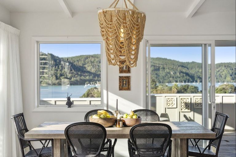Photo of property in 139 Bruce Wallace Place, Whangamata, 3620