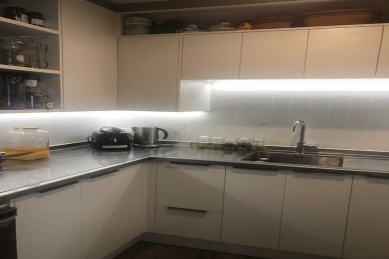 Photo of property in 2 Te Ara Karoiroa Road, 4374