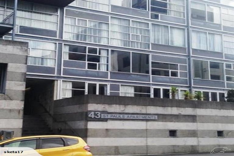 Photo of property in St Pauls Apartments, 72/43u Mulgrave Street, Thorndon, Wellington, 6011