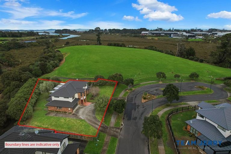 Photo of property in 62 Peninsula Road, Mangere, Auckland, 2022