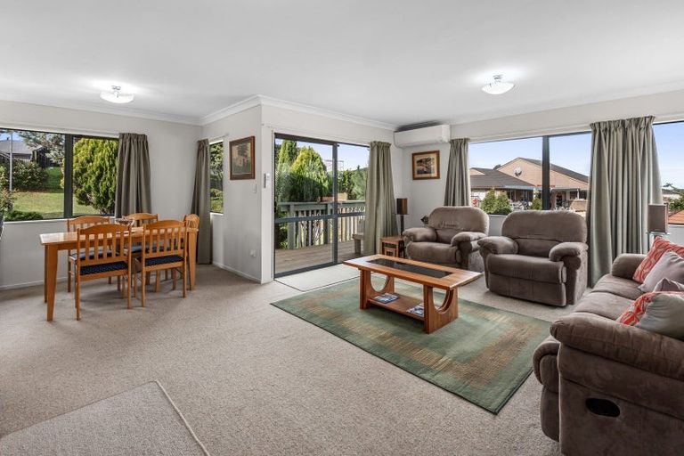 Photo of property in 13 Ridgeway Drive, Te Kamo, Whangarei, 0112