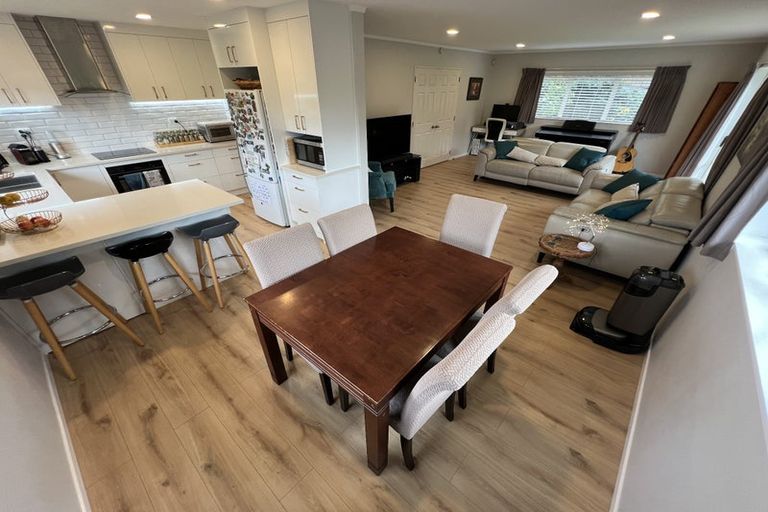 Photo of property in 5b Thurston Place, Bucklands Beach, Auckland, 2012