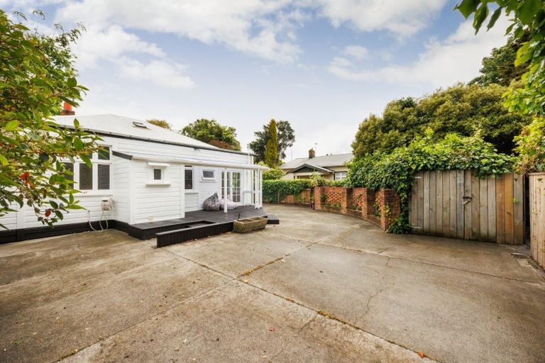 Photo of property in 294 Grey Street, Palmerston North, 4414