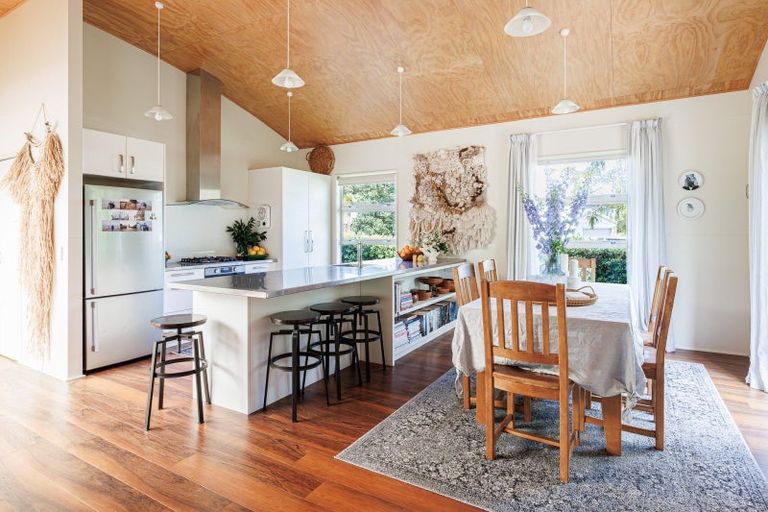 Photo of property in 11 Tangitu Drive, Tangoio, Napier, 4181