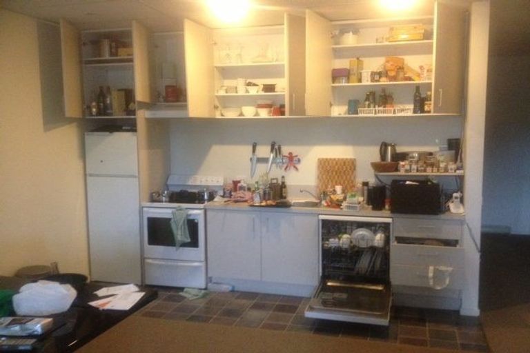 Photo of property in 9/28 The Avenue, Albany, Auckland, 0632