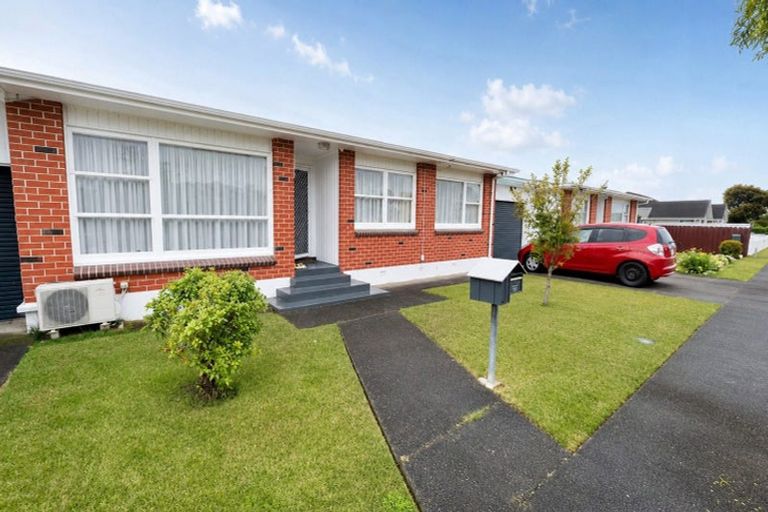 Photo of property in 23 Essex Street, Levin, 5510