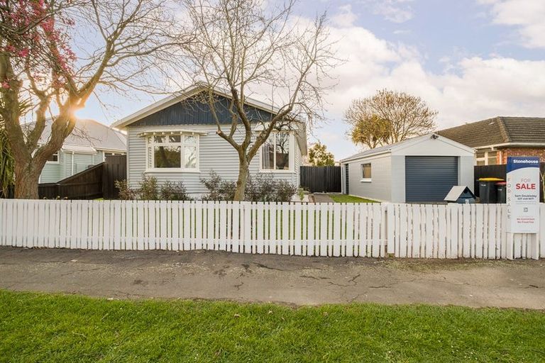Photo of property in 6 Glynne Crescent, Spreydon, Christchurch, 8024