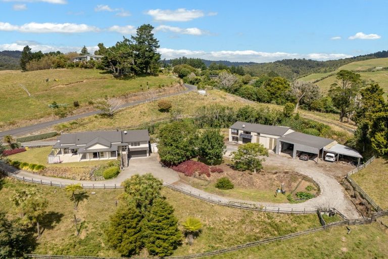 Photo of property in 390 Rowe Road, Ohauiti, Tauranga, 3173