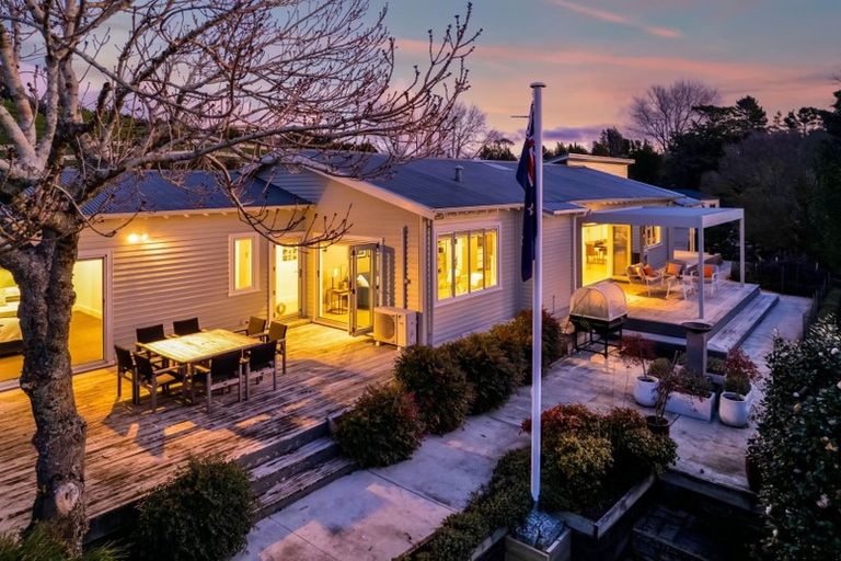 Photo of property in 561 Frankley Road, Hurworth, New Plymouth, 4371