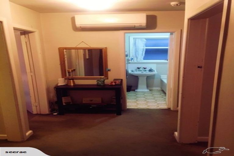 Photo of property in 2/12 Roslyn Avenue, Mairehau, Christchurch, 8052