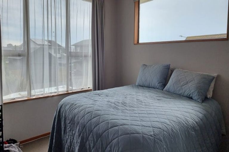Photo of property in 12 Kildare Place, Waikiwi, Invercargill, 9810