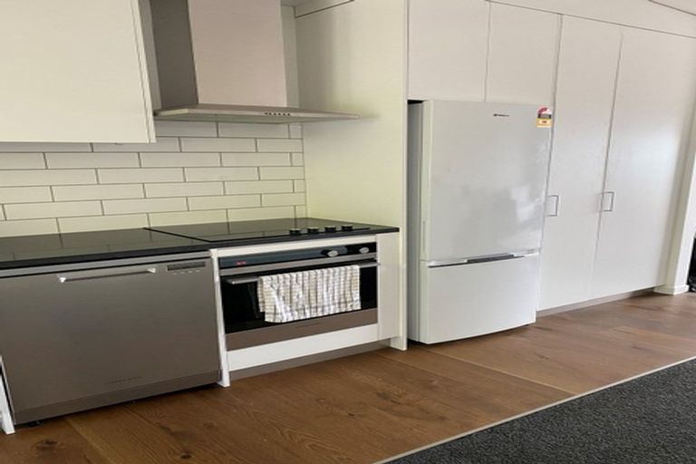 Photo of property in 15/20u Trent Street, Island Bay, Wellington, 6023