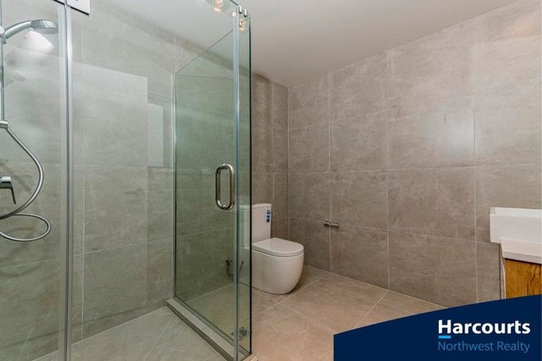 Photo of property in 31c Statesman Street, Henderson, Auckland, 0612