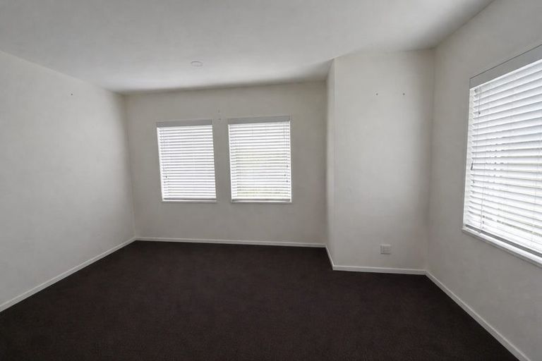 Photo of property in 9 Fernly Rise, Flat Bush, Auckland, 2019