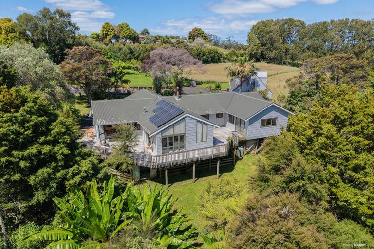 Photo of property in 42 Mahurangi East Road, Snells Beach, Warkworth, 0982