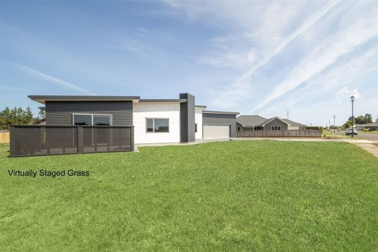 Photo of property in 7 Mercade Close, Stratford, 4332