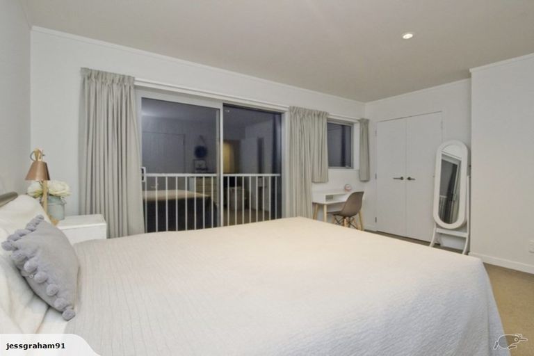 Photo of property in 8u5 Middleton Road, Johnsonville, Wellington, 6037