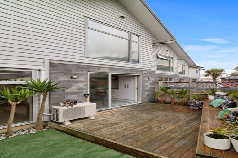 Photo of property in 215u3 Massey Street, Frankton, Hamilton, 3204