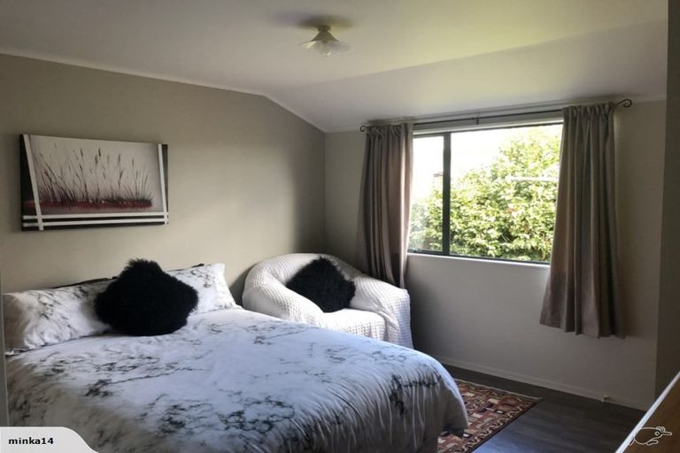 Photo of property in 24 Taylor Street, Cambridge, 3434