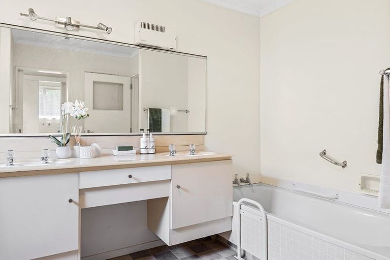 Photo of property in 31 Strickland Street, Somerfield, Christchurch, 8024