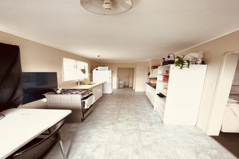 Photo of property in 5 President Avenue, Papakura, 2110