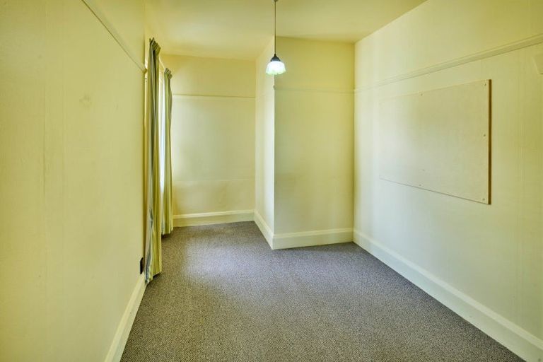 Photo of property in 77 Old Karori Road, Karori, Wellington, 6012