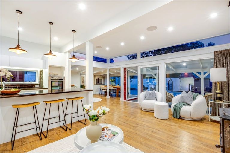 Photo of property in 64 Kings Crescent, Hutt Central, Lower Hutt, 5010
