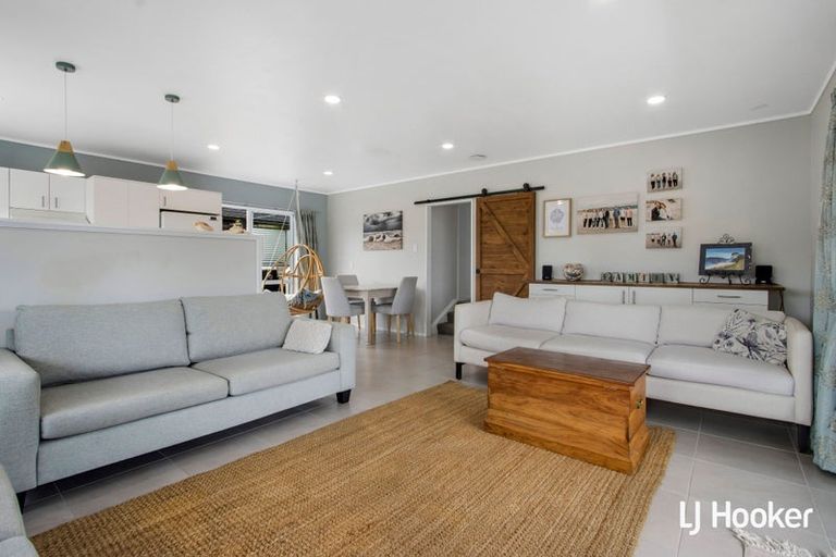 Photo of property in 128 Athenree Road, Athenree, Katikati, 3177