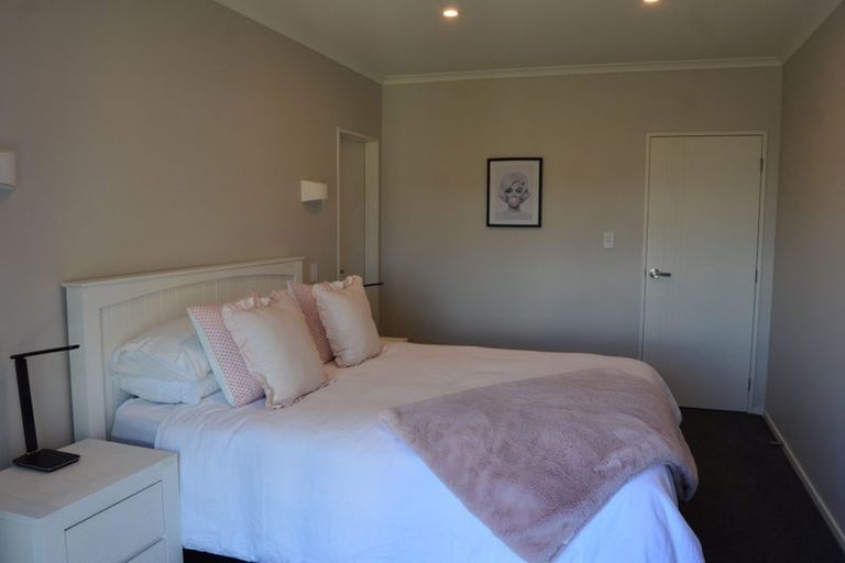 Photo of property in 25 Whale Bay Rise, Gulf Harbour, Whangaparaoa, 0930