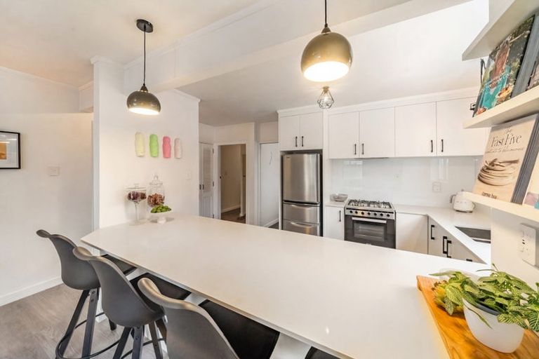 Photo of property in 18 Pempsey Street, Silverstream, Upper Hutt, 5019