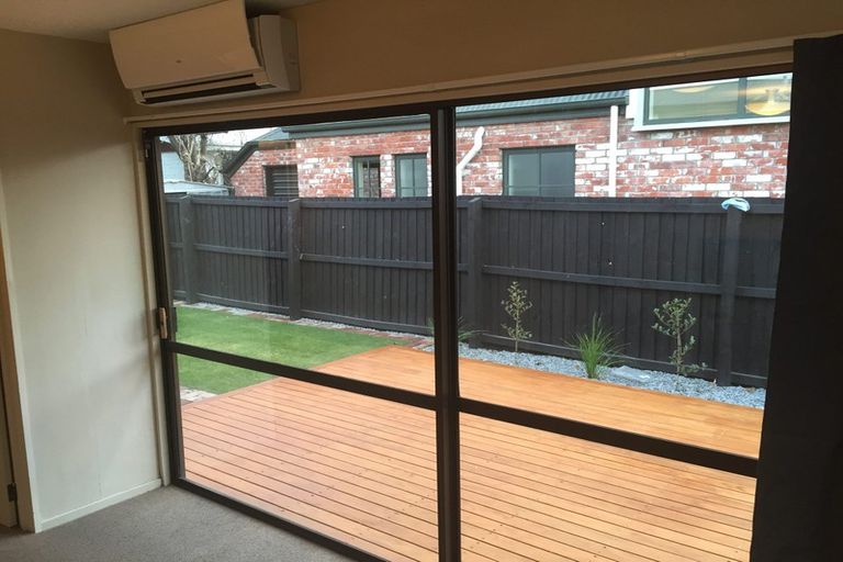 Photo of property in 33d Peverel Street, Riccarton, Christchurch, 8011