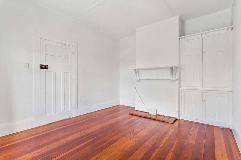 Photo of property in 1/62 Old Wairoa Road, Papakura, 2110