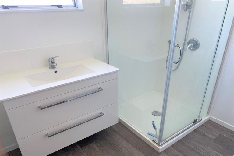 Photo of property in 18 Culzean Grove, Bell Block, New Plymouth, 4312