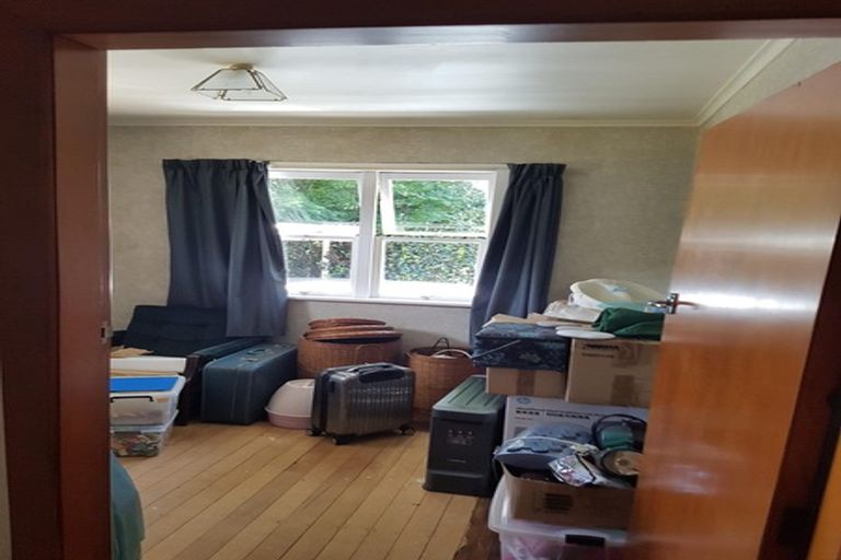 Photo of property in 32 Youngs Road, Papakura, 2110