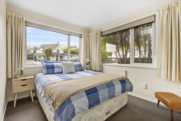 Photo of property in 8 Ash Grove, Ranui, Porirua, 5024