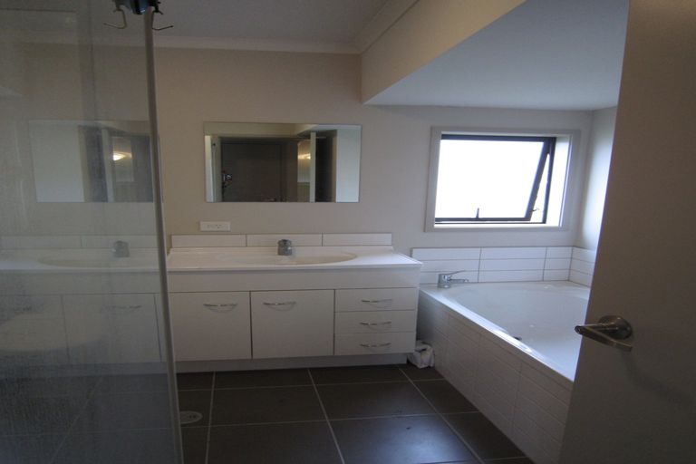 Photo of property in St Claire Village, 23/172 Mcleod Road, Te Atatu South, Auckland, 0610