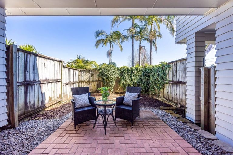 Photo of property in The Grange, 99/92 Bush Road, Albany, Auckland, 0632